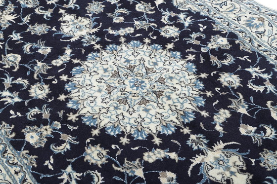 Image 1 of Tapis persan noué à la main original Naïn 12 La 242 X 170 cm