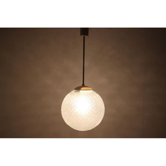 Image 1 of Lampe suspendue vintage en verre, métal et plastique, Tchécoslovaquie 1960