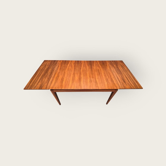 Image 1 of Table de salle à manger Mid Century