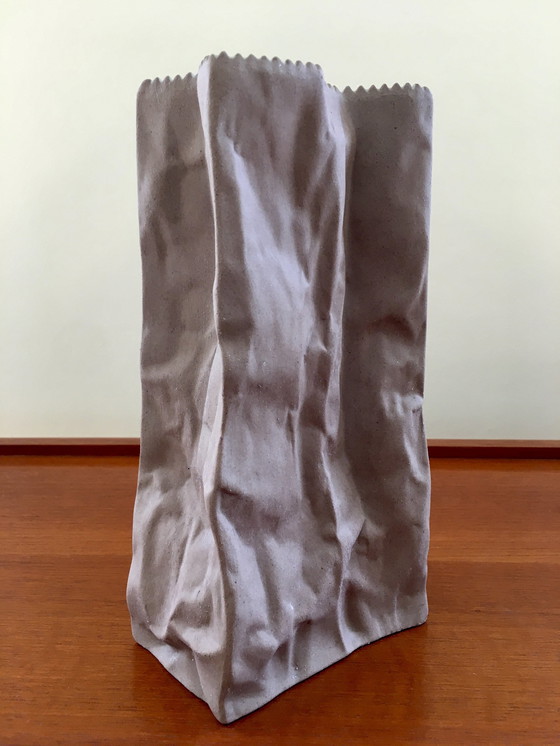 Image 1 of Vase en sac de papier conçu par Tapio Wirkkala pour Rosenthal Ceramics dans les années 1970