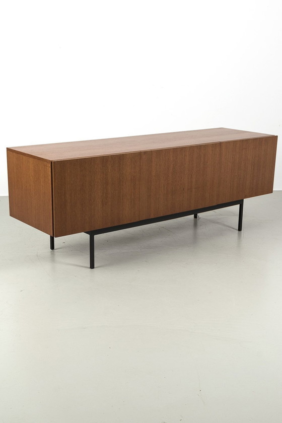 Image 1 of Buffet minimaliste Behr Par Dieter Waeckerlin 69039