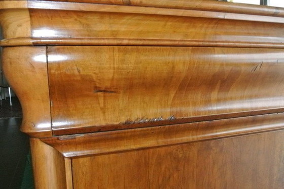 Image 1 of Biedermeier secrétaire, noyer, milieu du 19e Siècle.