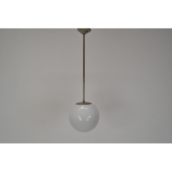 Image 1 of Lampe suspendue Art déco en verre, Tchécoslovaquie, années 1930