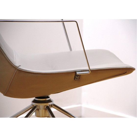 Image 1 of Ensemble de 8 fauteuils de bureau vintage Comet en aluminium chromé et cuir teinté beige pour Lammhults