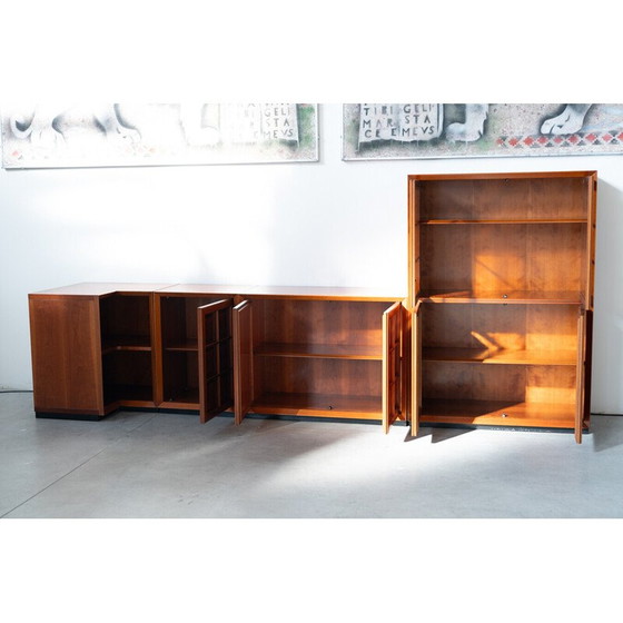 Image 1 of Meuble d'angle modulaire vintage en merisier avec portes vitrées et sculptées, 1970