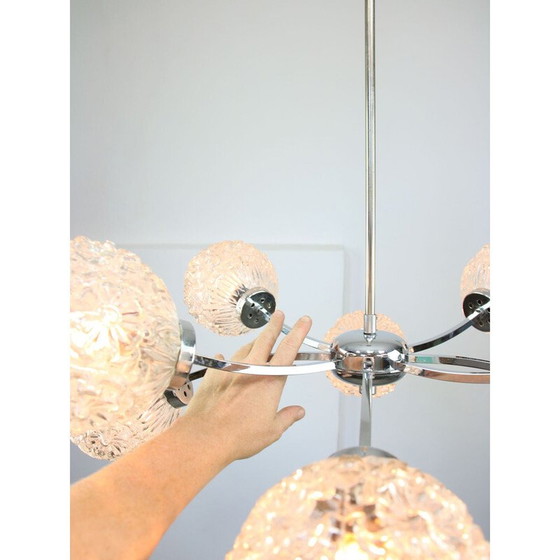 Image 1 of Lustre vintage en chrome et cristal avec 8 bras, Italie 1960