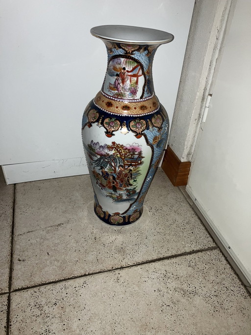 Vase chinois/japonais avec incrustations de galets