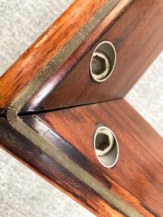 Image 1 of Table basse design en bois massif