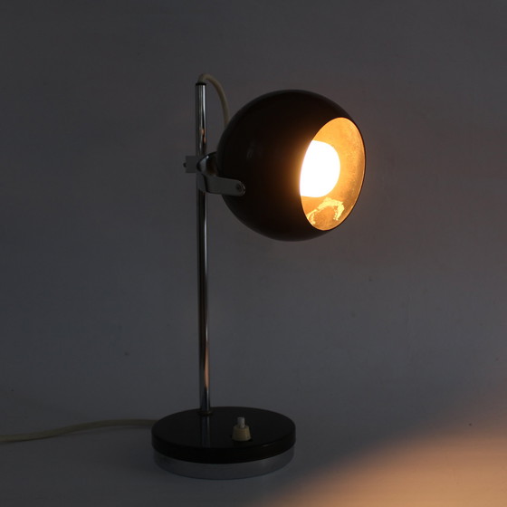 Image 1 of Lampe de table vintage 60S/70S à globe oculaire en chrome