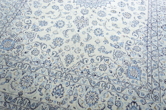 Image 1 of Tapis d'Orient Naïn 9 La noué à la main avec soie - 340 X 243 cm