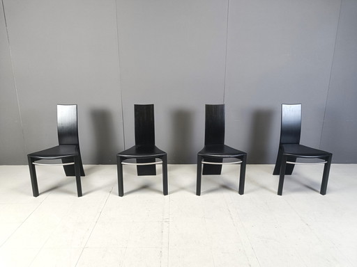 Chaises de salle à manger incurvées en bois noir, 1980S