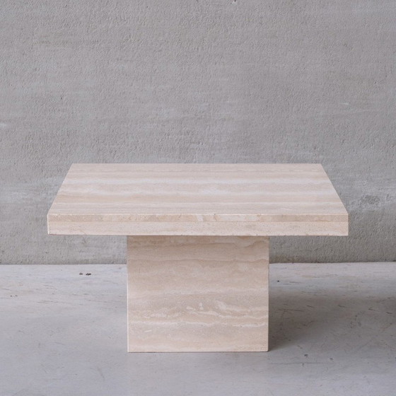 Image 1 of Table basse carrée vintage en travertin, Belgique 1970