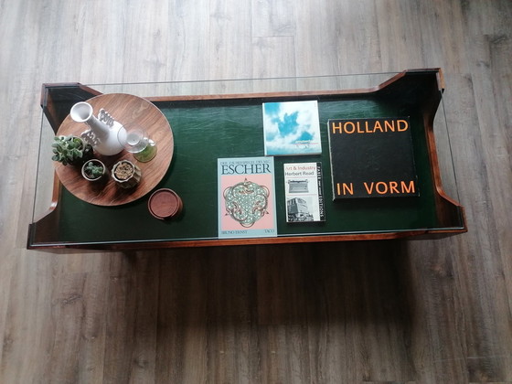 Image 1 of Table basse du siècle dernier