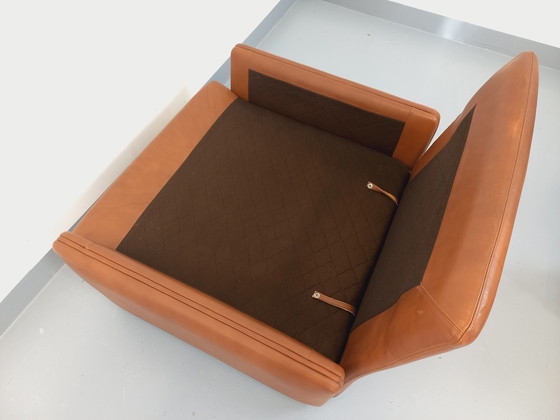 Image 1 of Paire De Fauteuils Lounge Vintage Coquelicot De Tito Agnoli Pour Poltrona Frau En Cuir Des Années 70