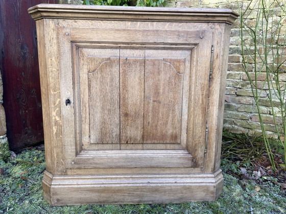Image 1 of Armoire d'angle hollandaise 19E Century Oak