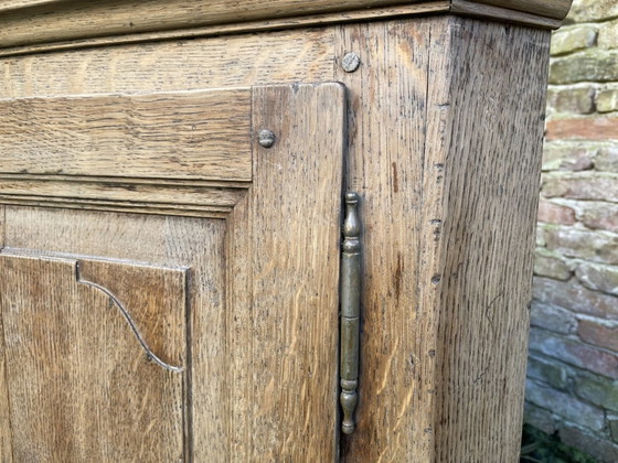 Image 1 of Armoire d'angle hollandaise 19E Century Oak