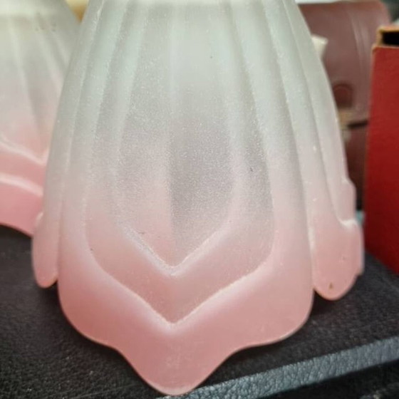 Image 1 of Suspensions En Opaline Rose Années 80