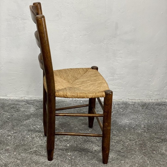 Image 1 of Chaise Vintage Bauche N°19 en bois massif et paille par Charlotte Perriand