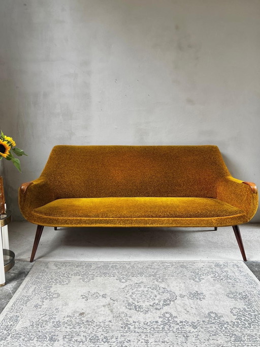 Banc design danois jaune ocre et teck années 50