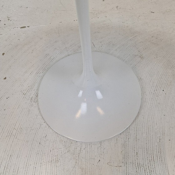 Image 1 of Table d'appoint ovale en marbre vintage par Eero Saarinen pour Knoll