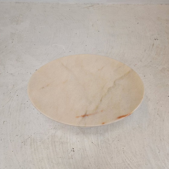 Image 1 of Table d'appoint ovale en marbre vintage par Eero Saarinen pour Knoll