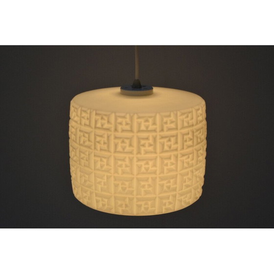 Image 1 of Suspension vintage en verre et plastique, Tchécoslovaquie 1960