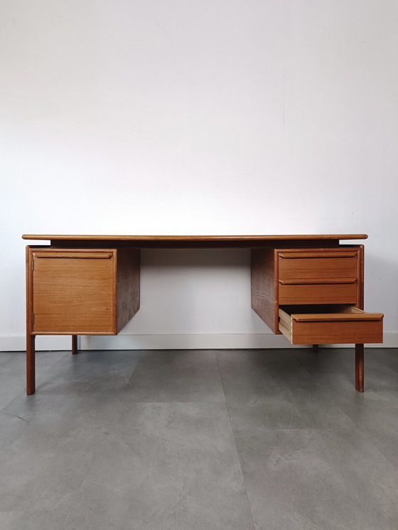 Image 1 of Bureau vintage danois par Gunnar Gasvig, Gasvig Møbler
