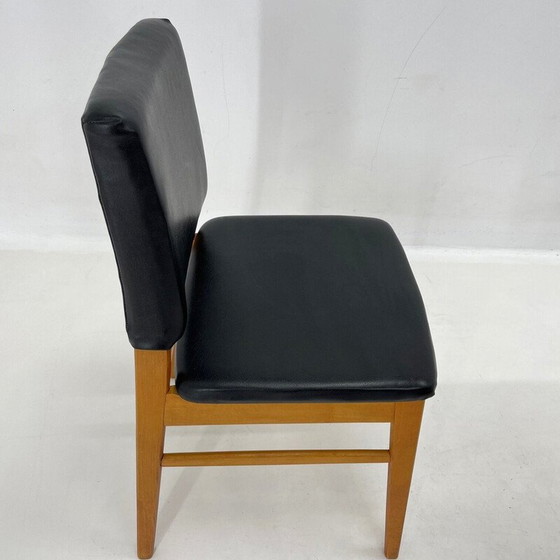 Image 1 of Ensemble de 6 chaises vintage en cuir et bois, Tchécoslovaquie années 1960