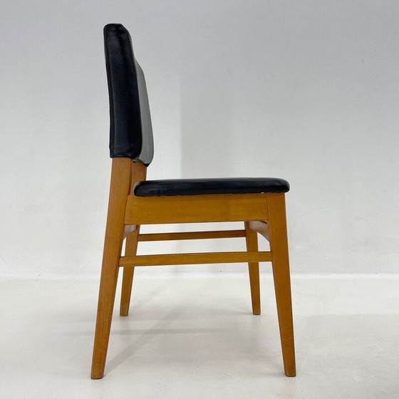 Image 1 of Ensemble de 6 chaises vintage en cuir et bois, Tchécoslovaquie années 1960