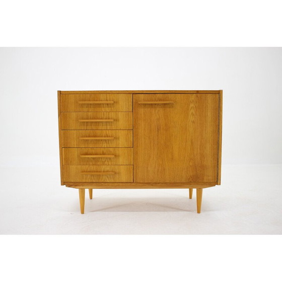 Image 1 of Armoire vintage en chêne, Tchécoslovaquie 1960