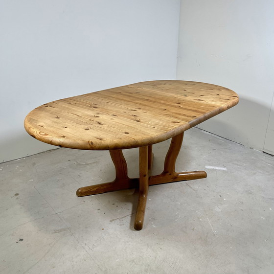 Image 1 of Table de salle à manger ovale en pin avec rallonge, scandinave