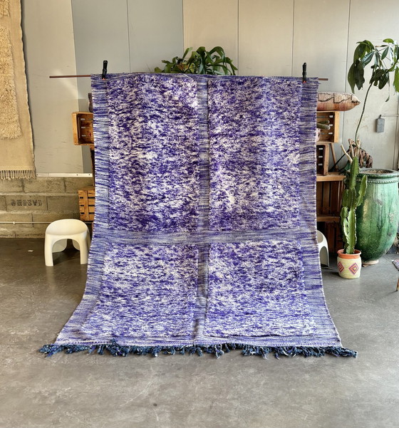 Image 1 of Tapis marocain moderne en laine violet 210X310 Cm