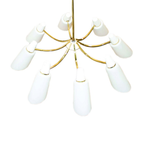 Image 1 of Lustre Spoutnik avec 8 abat-jour en opaline, style Stilnovo, 1950S, Italie