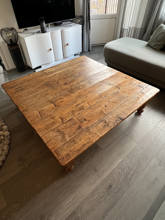 Image 1 of Table basse en bois