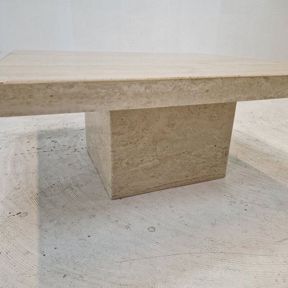 Image 1 of Table basse carrée en travertin, Italie 1980
