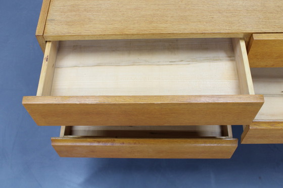 Image 1 of Commode en bois des années 1970, Tchécoslovaquie