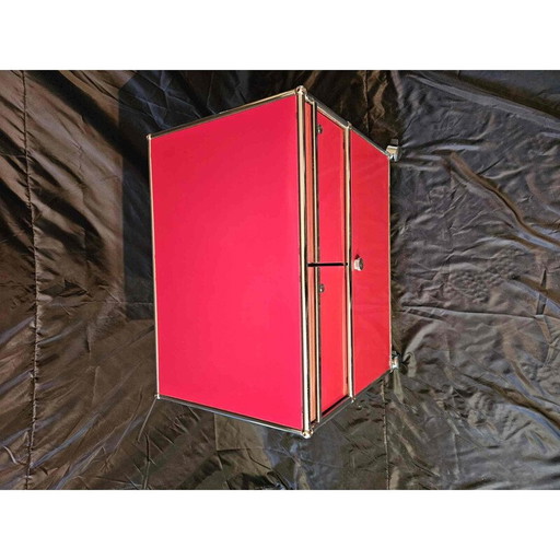 Ensemble de 3 caissons de bureau sur roulettes de couleur rouge pour Usm Haller