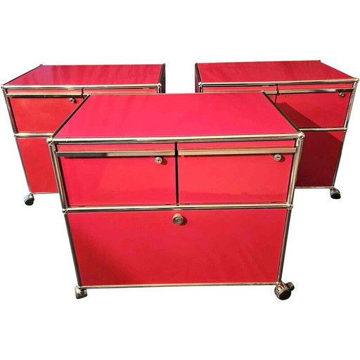 Ensemble de 3 caissons de bureau sur roulettes de couleur rouge pour Usm Haller