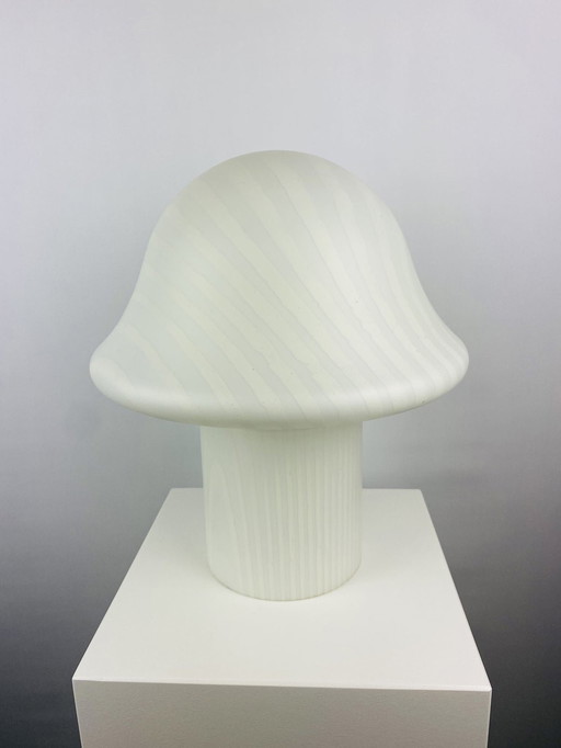 1 Of 3 Large lampe de table Xl 1970 en cristal de verre blanc rayé Peill and Putzler Mushroom