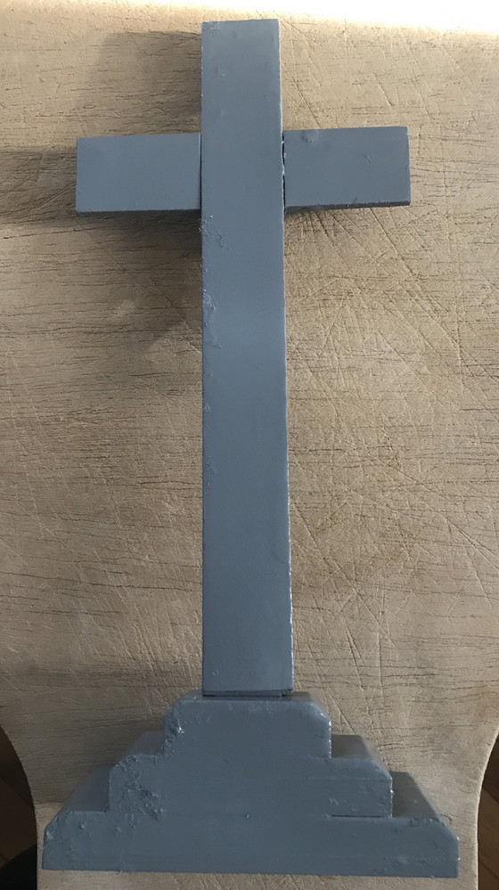 Image 1 of Crucifix Monochrome Sur Socle