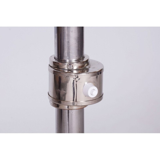 Image 1 of Lampadaire vintage en acier chromé et verre de lait, Tchécoslovaquie 1930