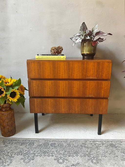 Commode 3 tiroirs 70s Placage sur pieds métalliques