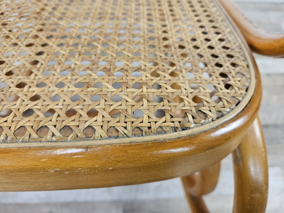 Image 1 of Fauteuil à bascule viennois du 20e siècle en bois et paille de Vienne