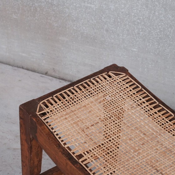 Image 1 of Chandigarh Tabouret en bois vintage