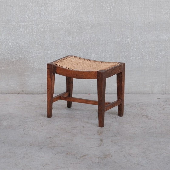 Image 1 of Chandigarh Tabouret en bois vintage