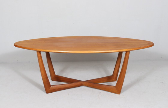 Image 1 of Table basse/table à café elliptique/ovale de Kondor Möbel, Allemagne, années 1960