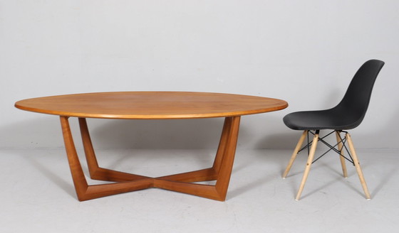 Image 1 of Table basse/table à café elliptique/ovale de Kondor Möbel, Allemagne, années 1960