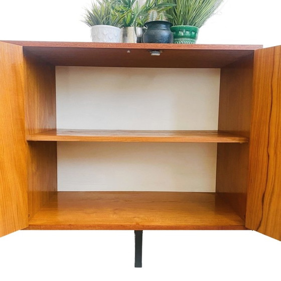 Image 1 of Buffet bas design danois Mid Century 1960s