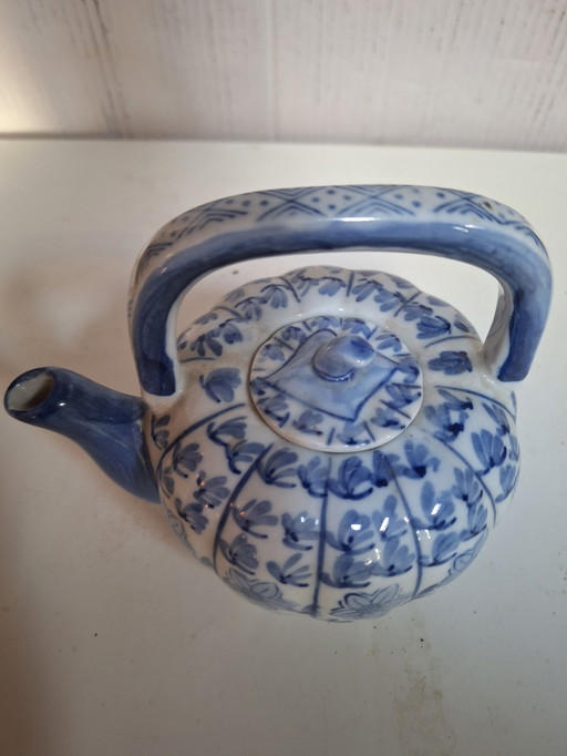 Théière en porcelaine chinoise