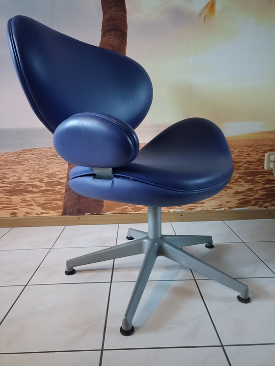 Image 1 of Fauteuil moderne inconnu